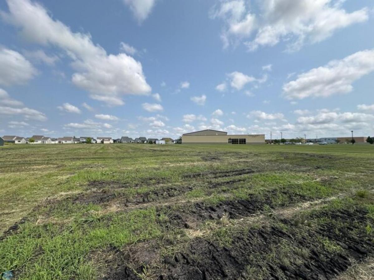 Picture of Residential Land For Sale in West Fargo, North Dakota, United States