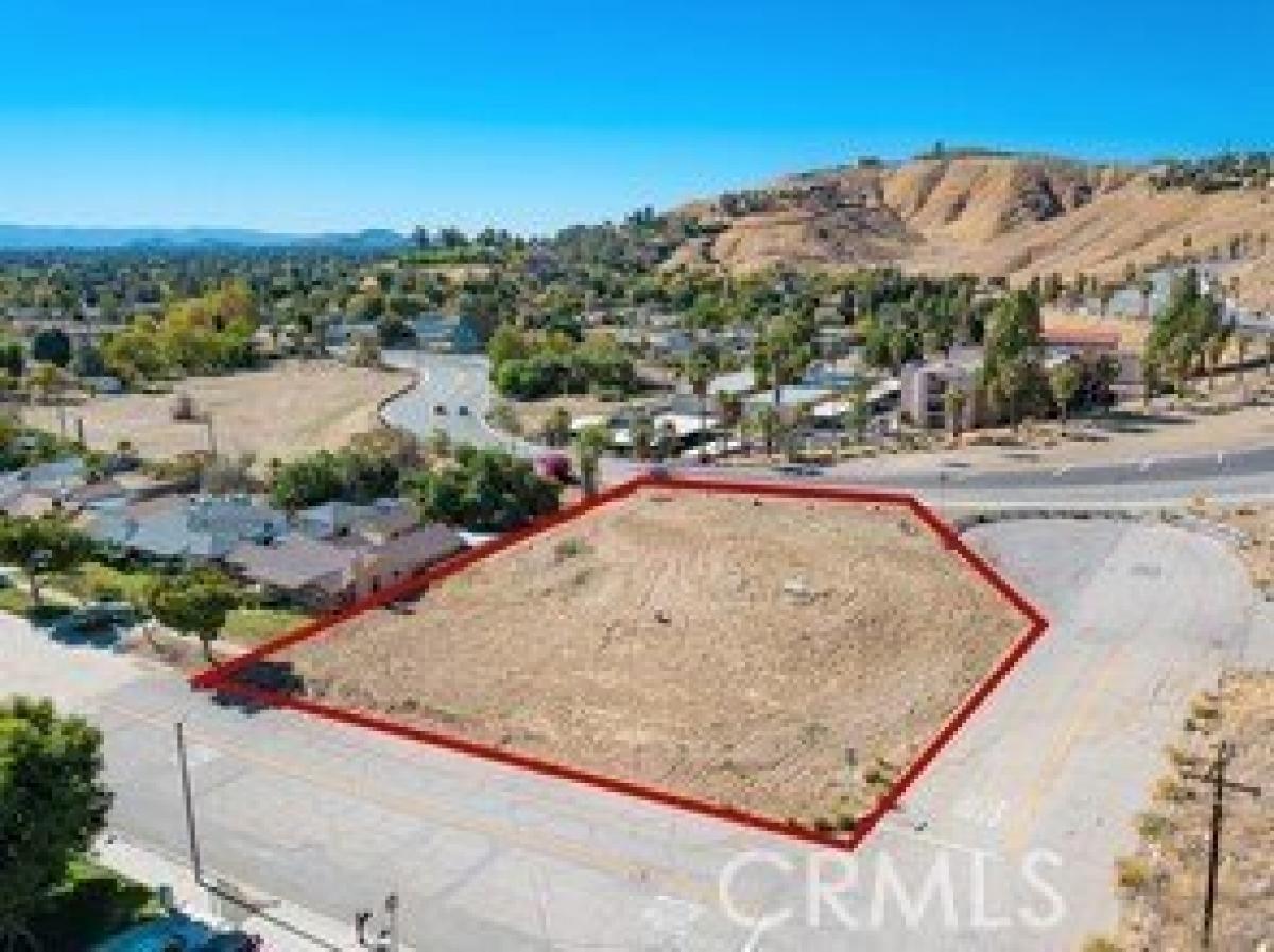 Picture of Residential Land For Sale in San Bernardino, California, United States