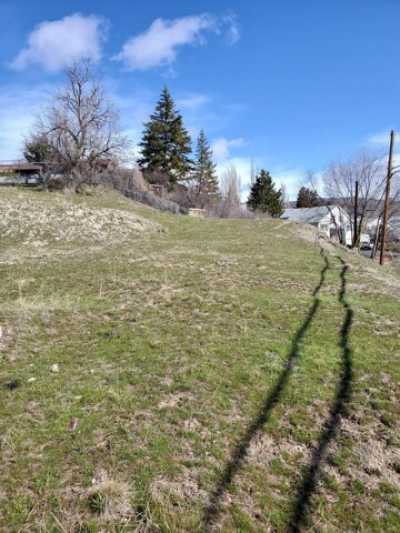 Residential Land For Sale in Klamath Falls, Oregon