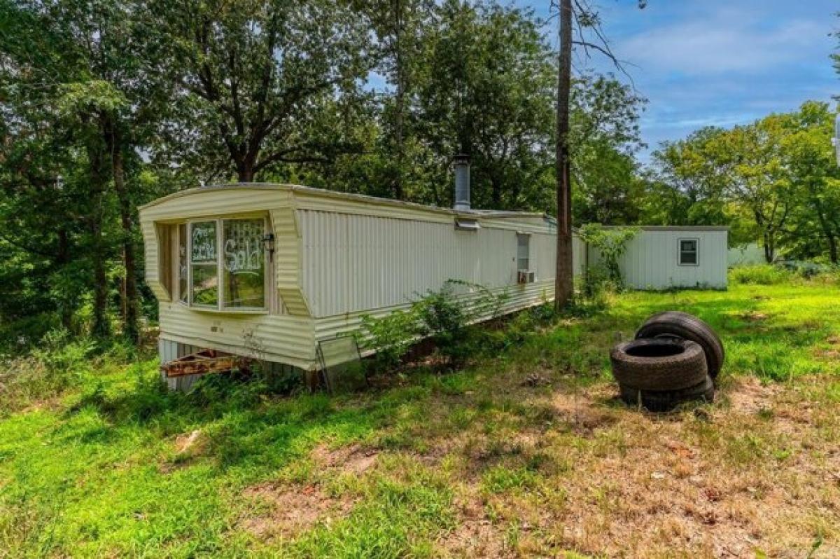 Picture of Home For Sale in Black Rock, Arkansas, United States