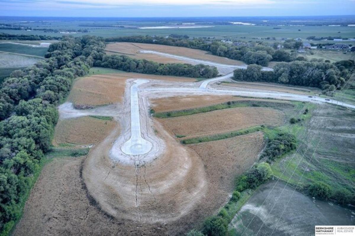 Picture of Residential Land For Sale in Gretna, Nebraska, United States