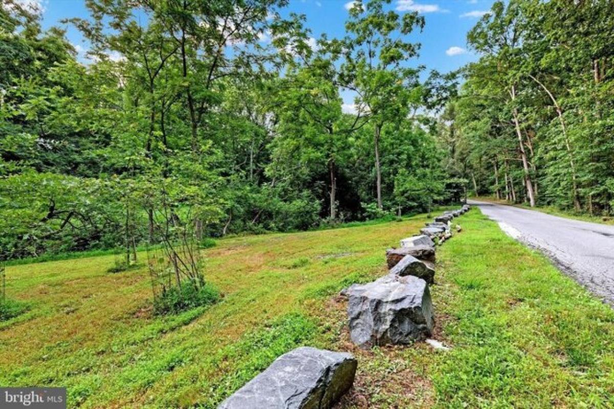 Picture of Home For Sale in Freeland, Maryland, United States