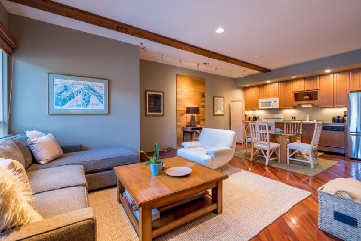 Picture of Home For Sale in Ketchum, Idaho, United States