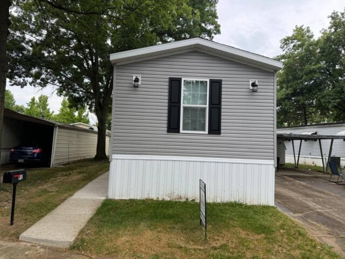 Picture of Home For Sale in Ashland, Ohio, United States