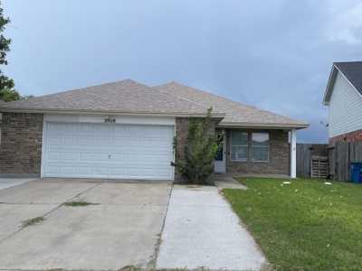 Home For Rent in Portland, Texas