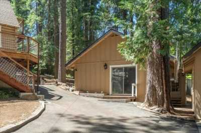 Home For Sale in Arnold, California