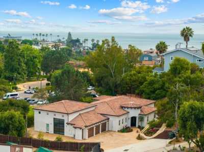 Home For Sale in Encinitas, California