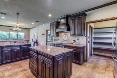 Home For Sale in Concan, Texas