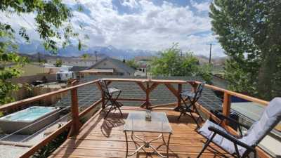 Home For Sale in Lone Pine, California