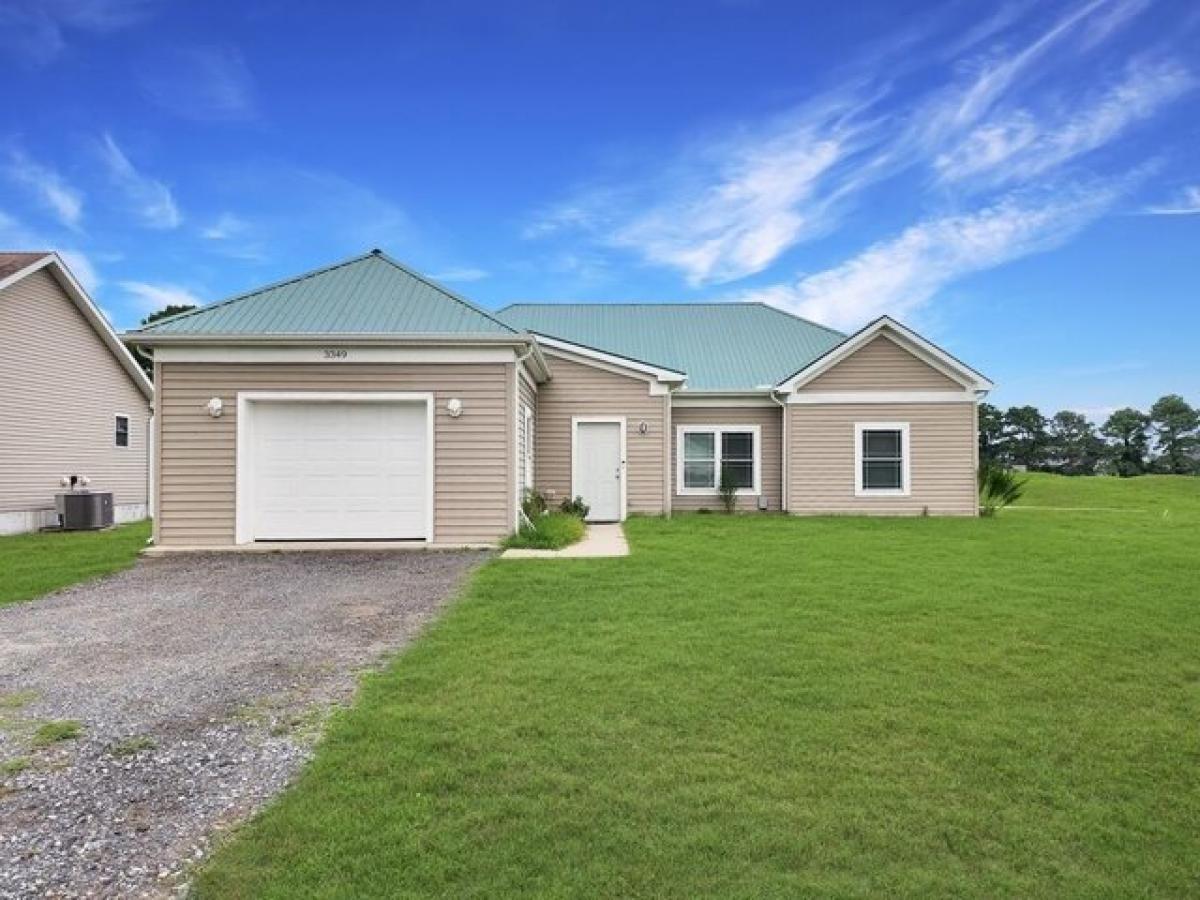 Picture of Home For Sale in Greenbackville, Virginia, United States