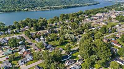 Home For Sale in Carrollton, Kentucky