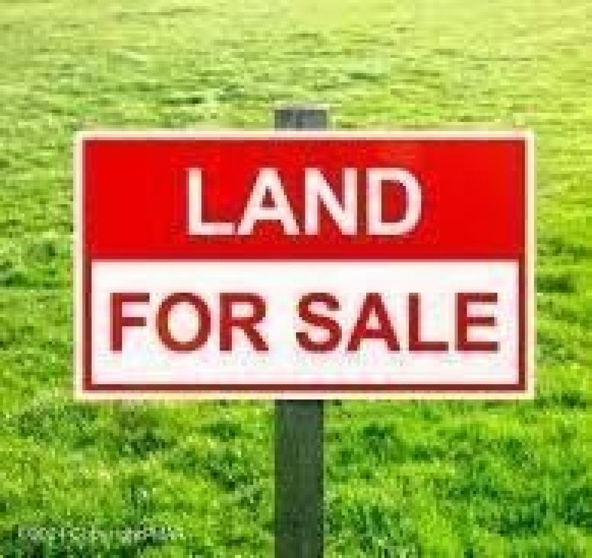 Picture of Residential Land For Sale in Pocono Lake, Pennsylvania, United States