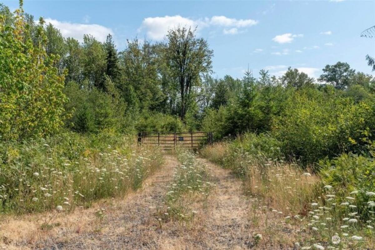 Picture of Residential Land For Sale in Onalaska, Washington, United States