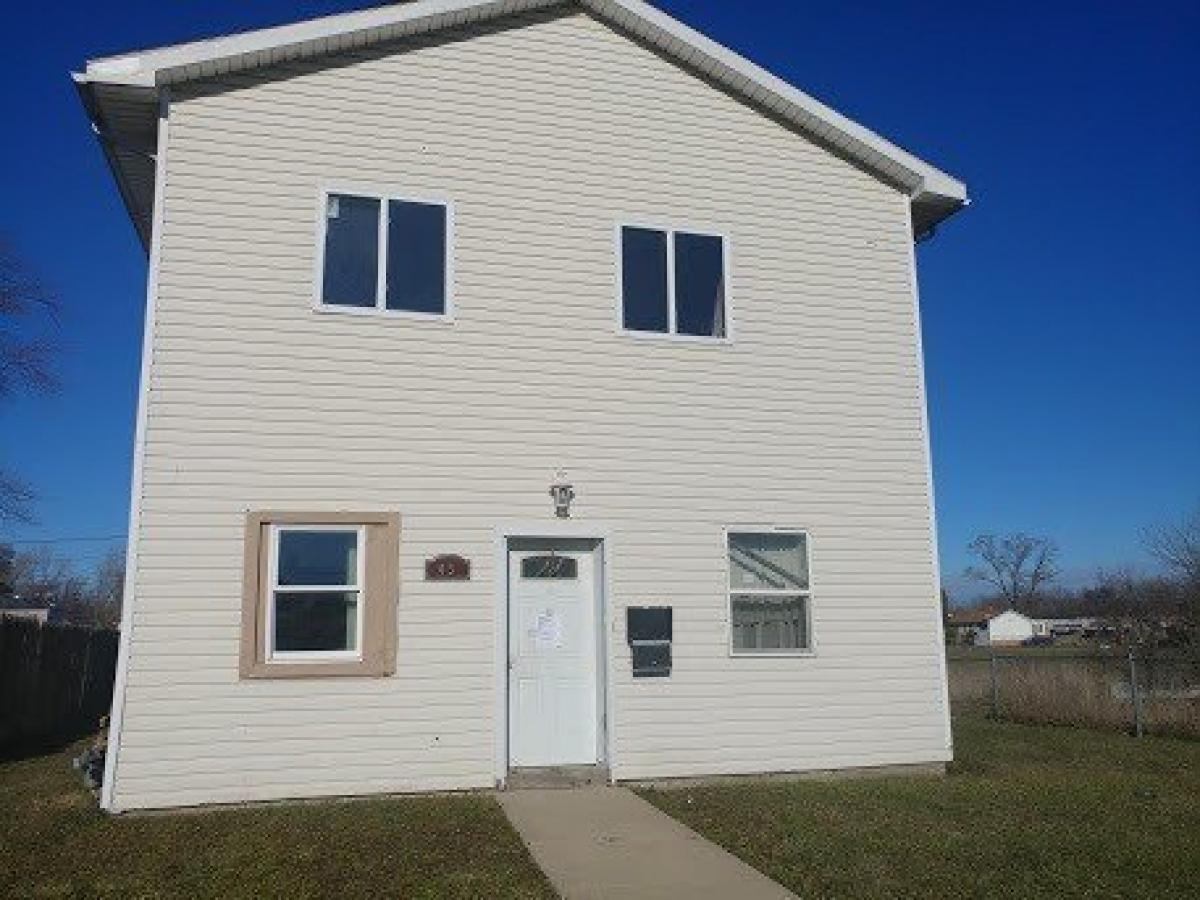 Picture of Home For Sale in Harvey, Illinois, United States