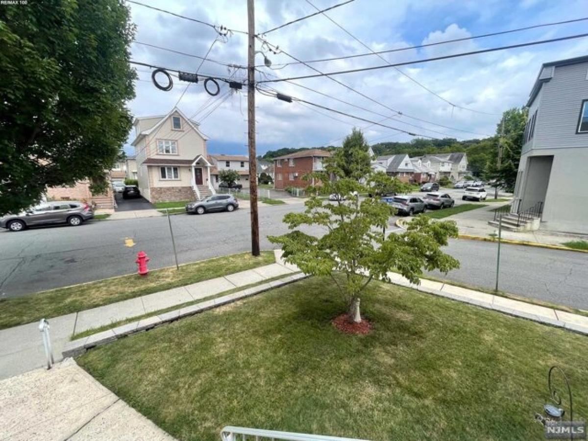 Picture of Home For Rent in Wallington, New Jersey, United States