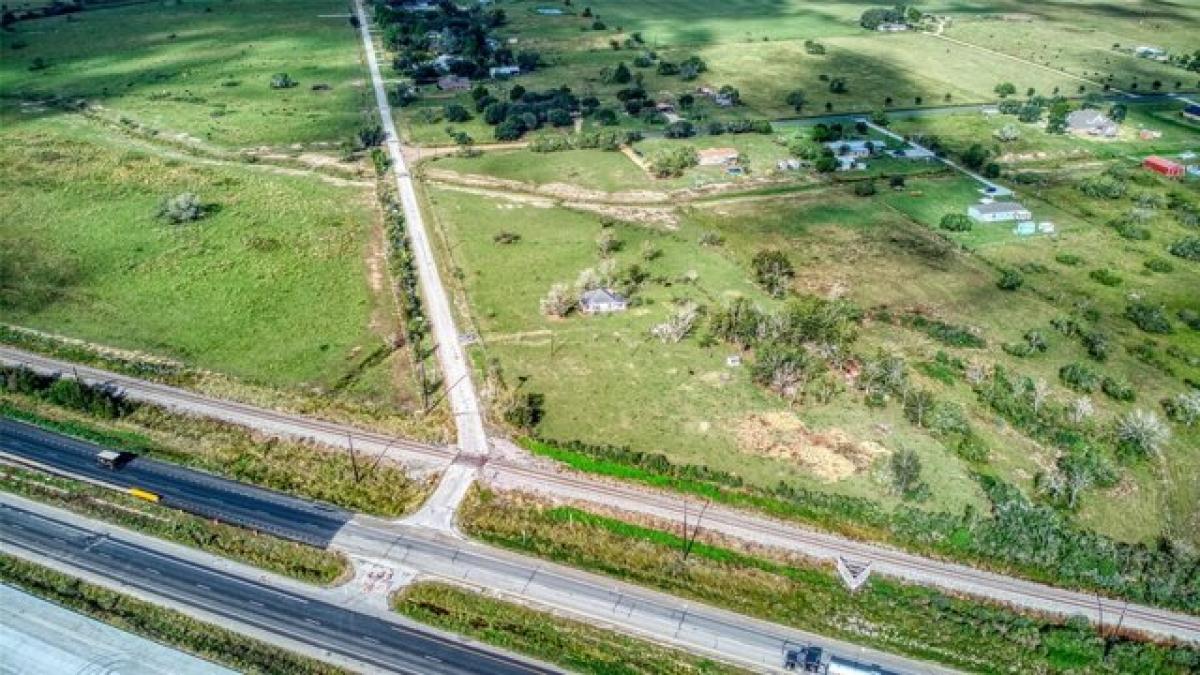 Picture of Residential Land For Sale in East Bernard, Texas, United States