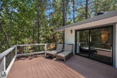 Home For Sale in Groveland, California