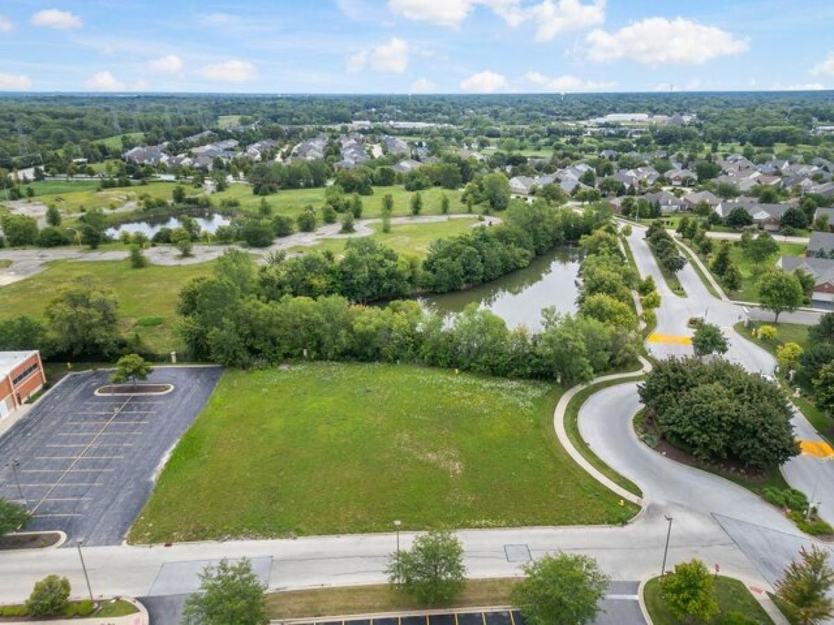 Picture of Residential Land For Sale in Orland Park, Illinois, United States