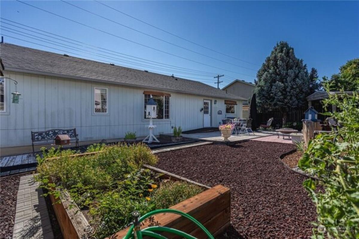 Picture of Home For Sale in Wenatchee, Washington, United States