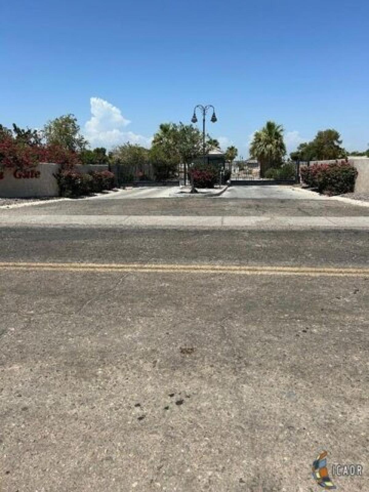 Picture of Residential Land For Sale in El Centro, California, United States