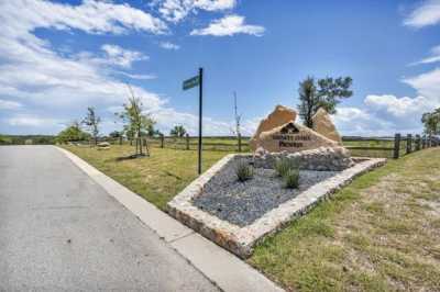 Residential Land For Sale in Round Mountain, Texas