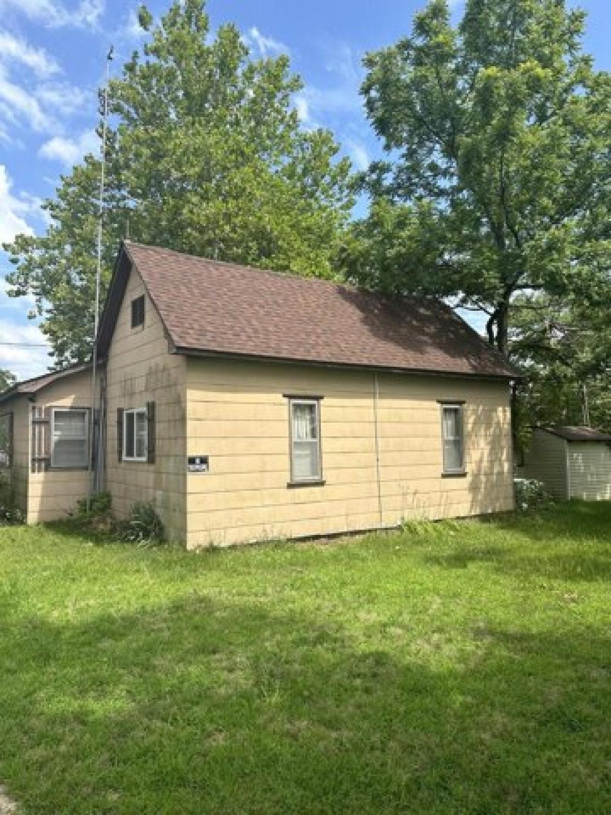 Picture of Home For Sale in Monett, Missouri, United States