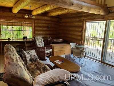 Home For Sale in Ironwood, Michigan