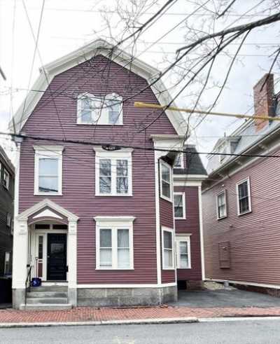 Apartment For Rent in Salem, Massachusetts