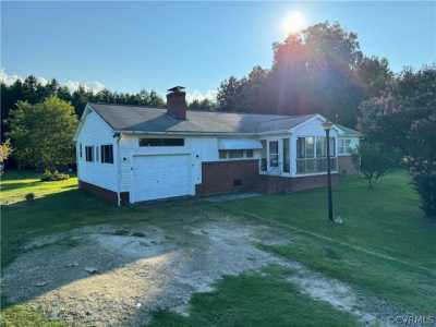 Home For Sale in Surry, Virginia