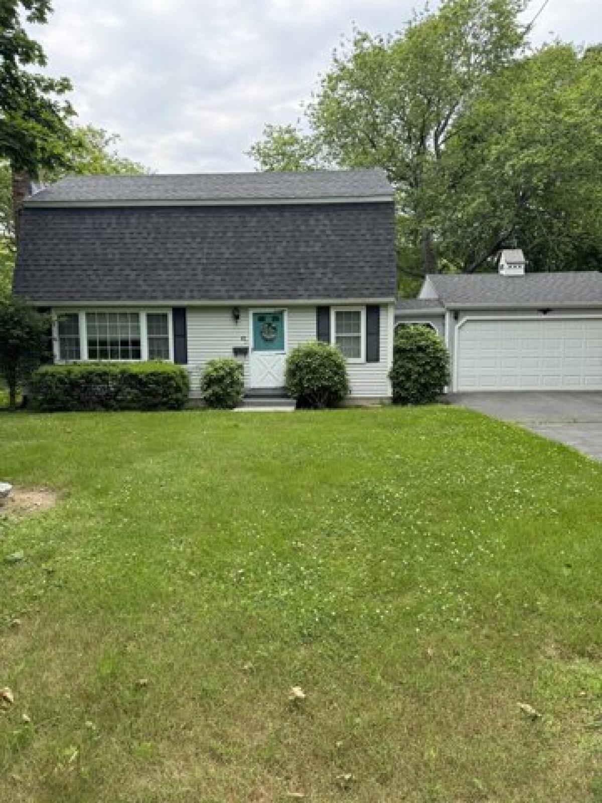 Picture of Home For Sale in Old Saybrook, Connecticut, United States