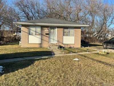 Home For Sale in Inkster, Michigan