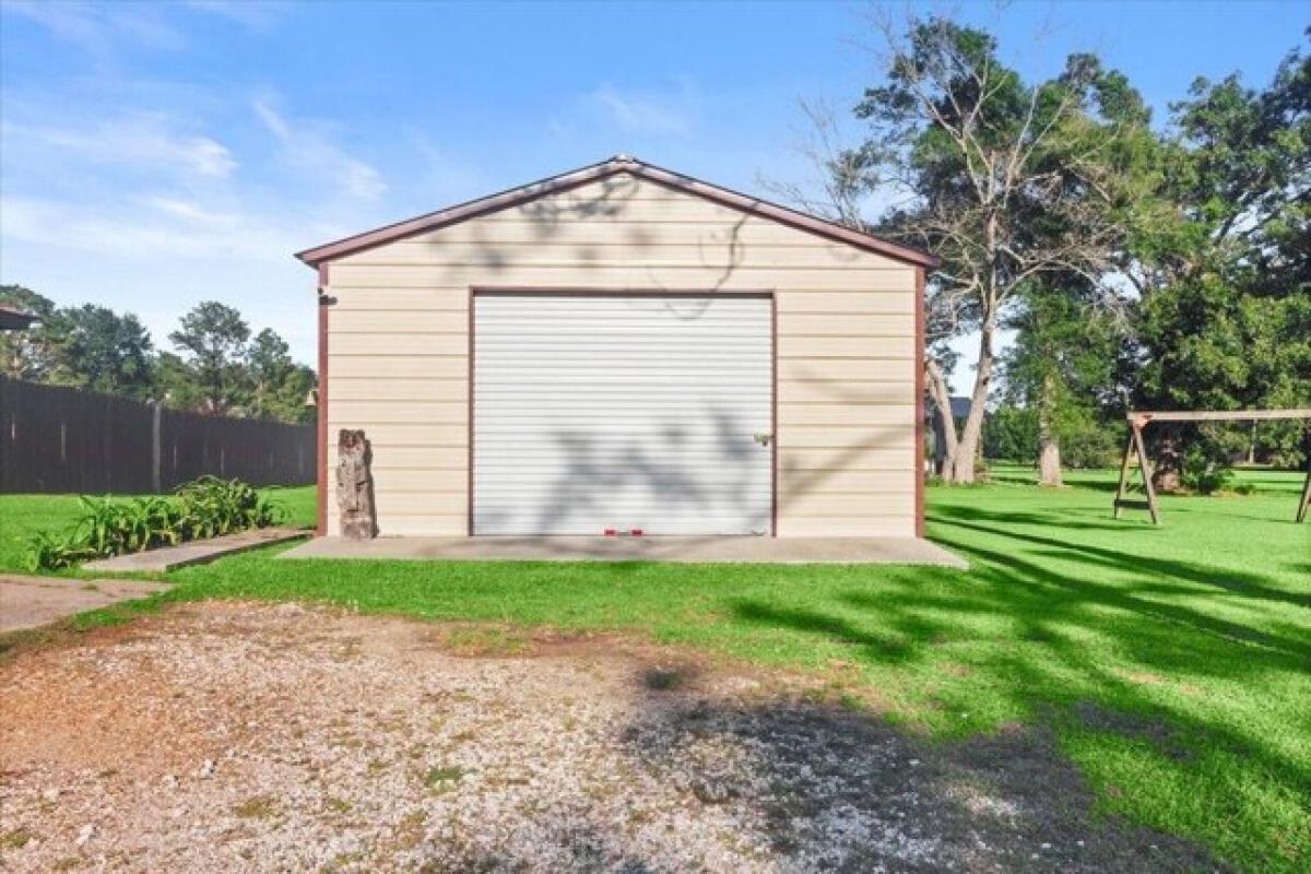 Picture of Home For Sale in Ragley, Louisiana, United States