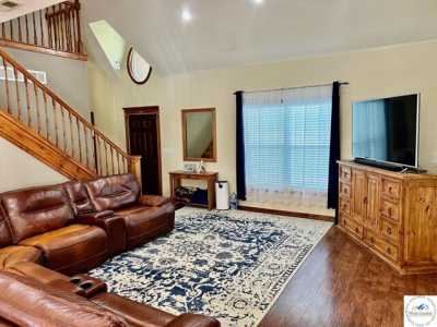 Home For Sale in Clinton, Missouri