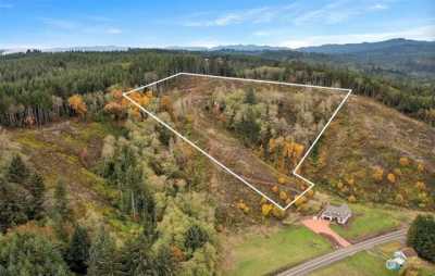 Residential Land For Sale in Raymond, Washington