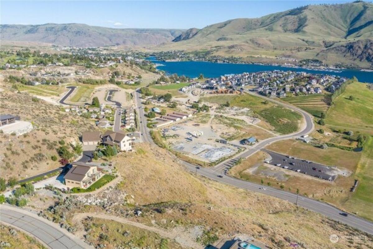 Picture of Residential Land For Sale in Chelan, Washington, United States