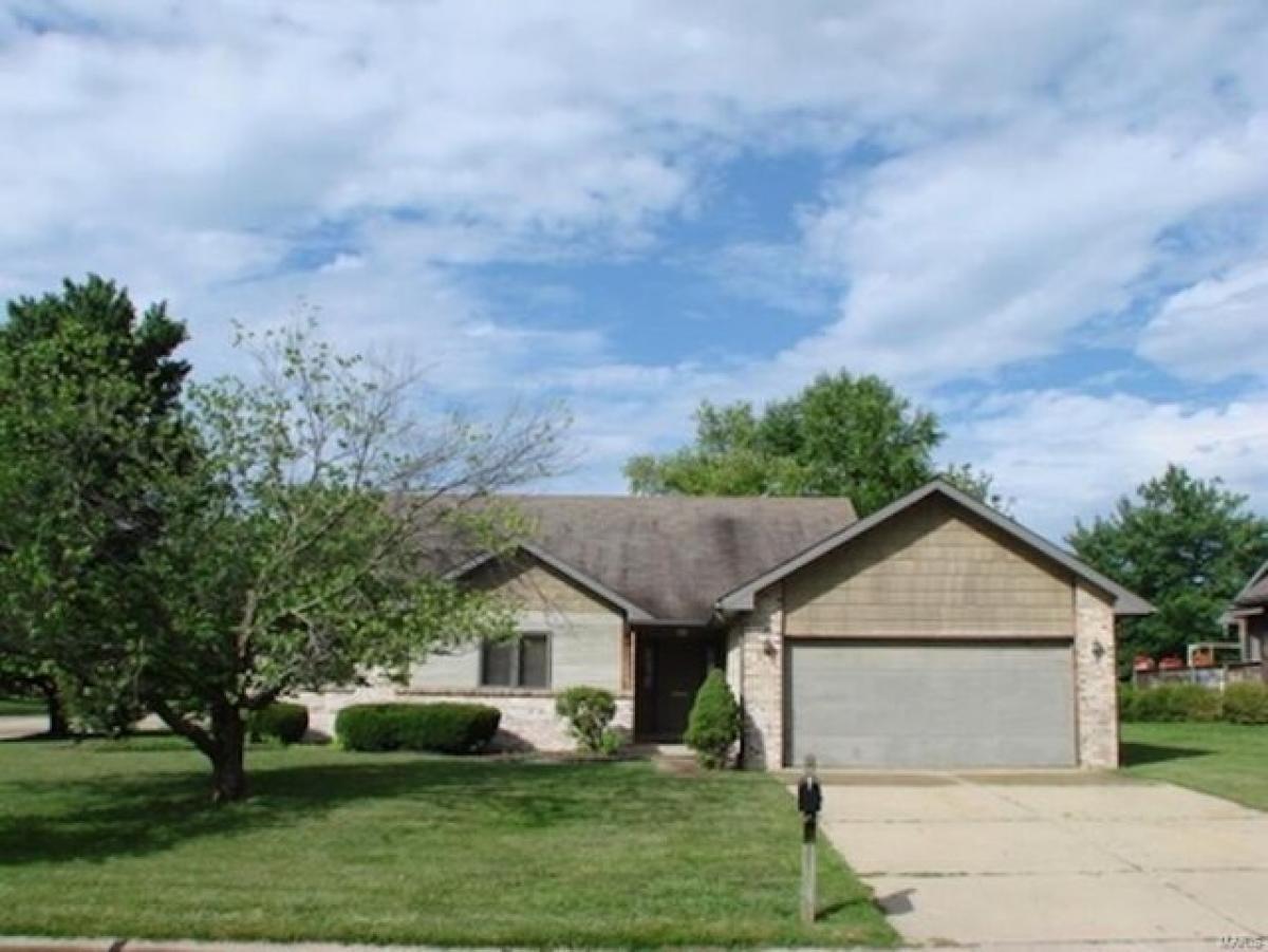 Picture of Home For Rent in Swansea, Illinois, United States