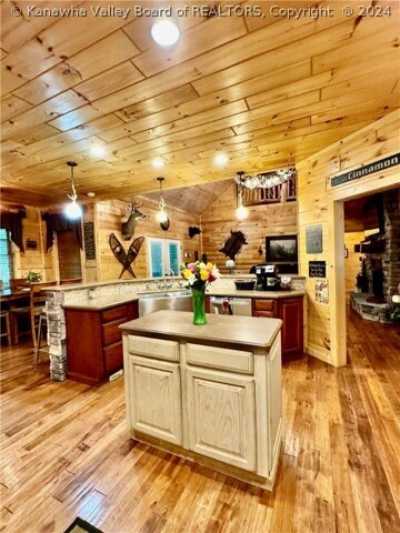 Home For Sale in Chapmanville, West Virginia