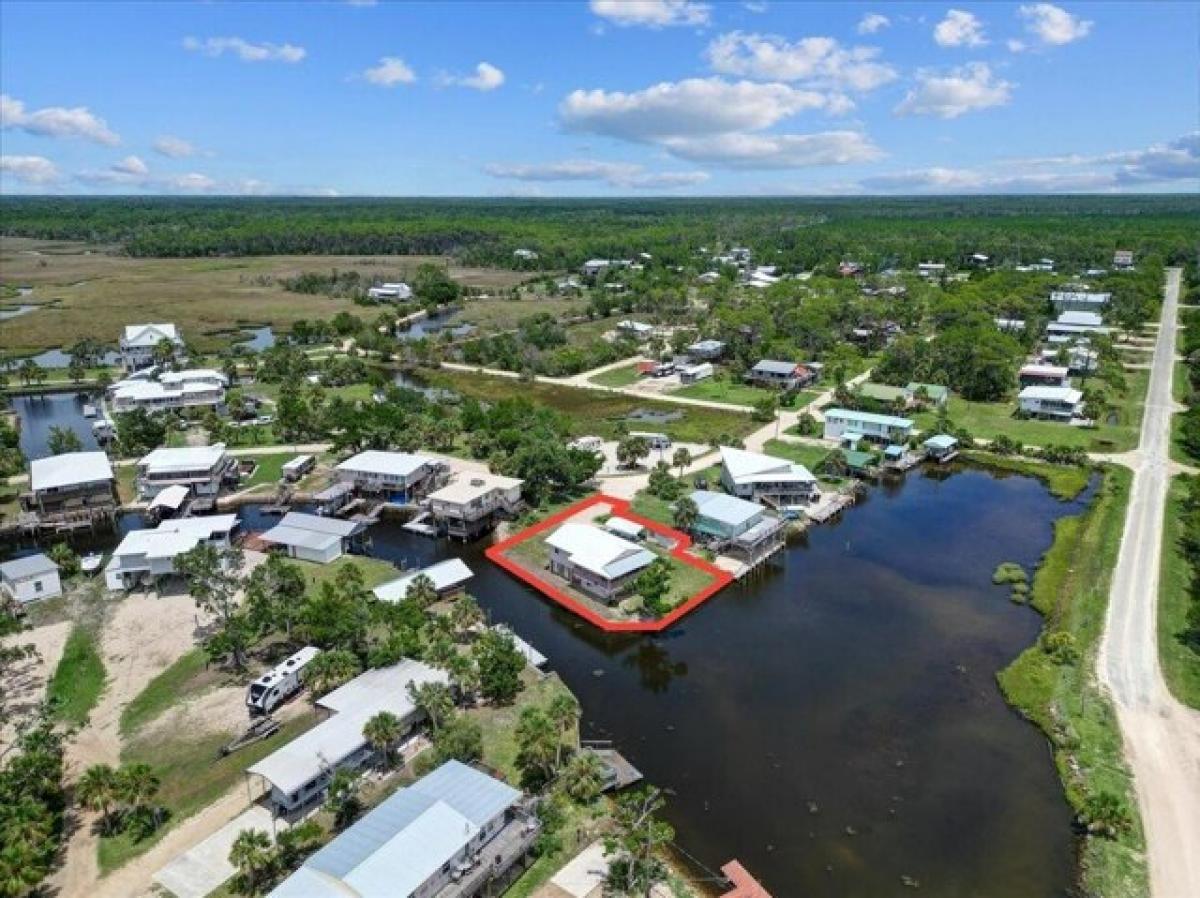 Picture of Home For Sale in Perry, Florida, United States