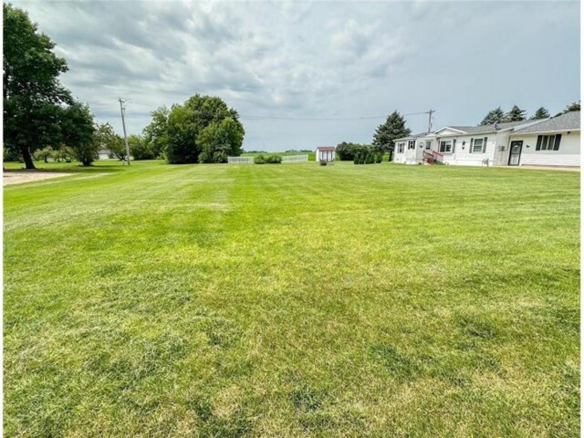 Picture of Residential Land For Sale in Winthrop, Minnesota, United States