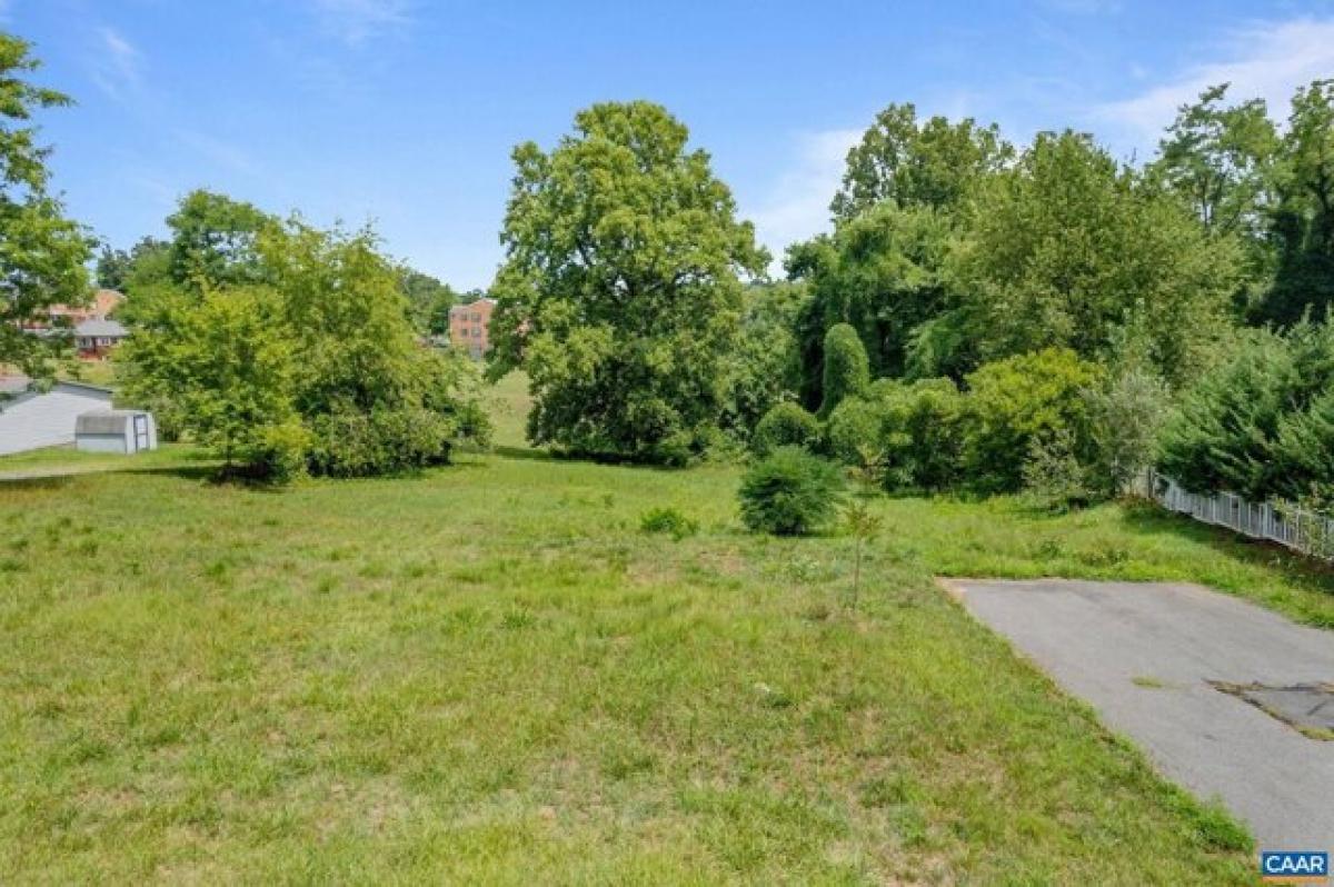 Picture of Residential Land For Sale in Charlottesville, Virginia, United States