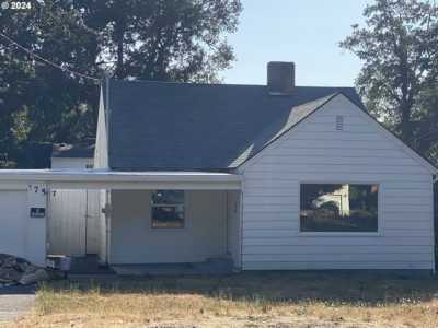 Home For Sale in Saint Helens, Oregon