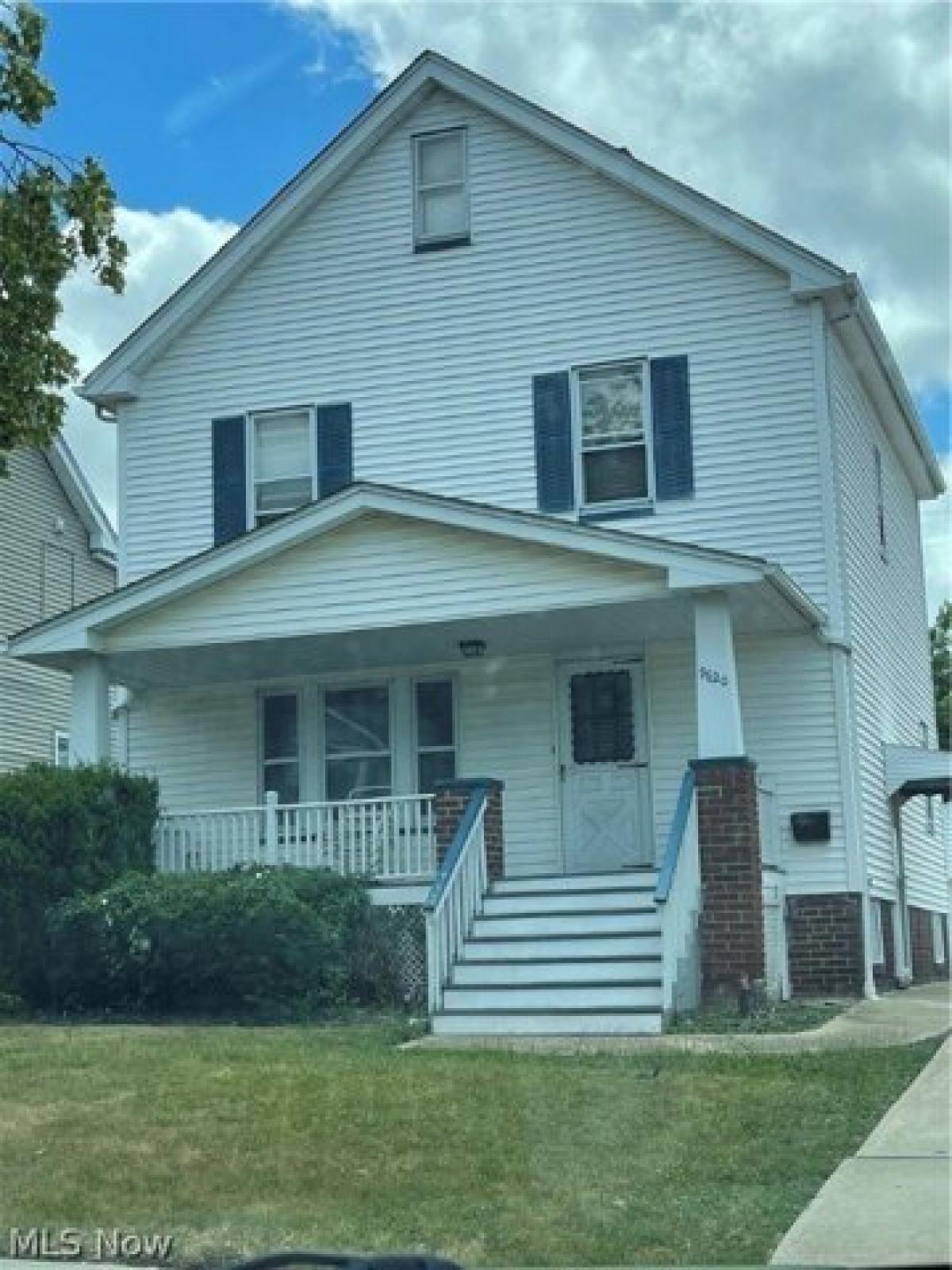 Picture of Home For Sale in Garfield Heights, Ohio, United States