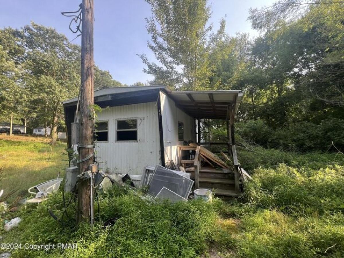 Picture of Home For Sale in Wapwallopen, Pennsylvania, United States