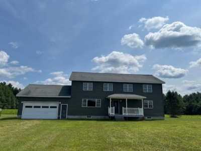 Home For Sale in Edwards, New York