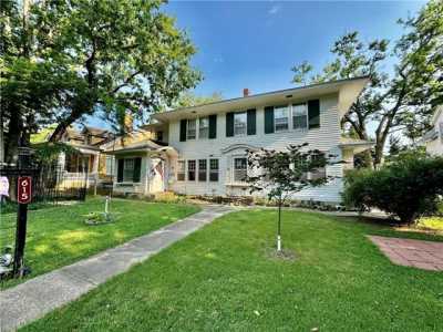 Home For Sale in Independence, Kansas