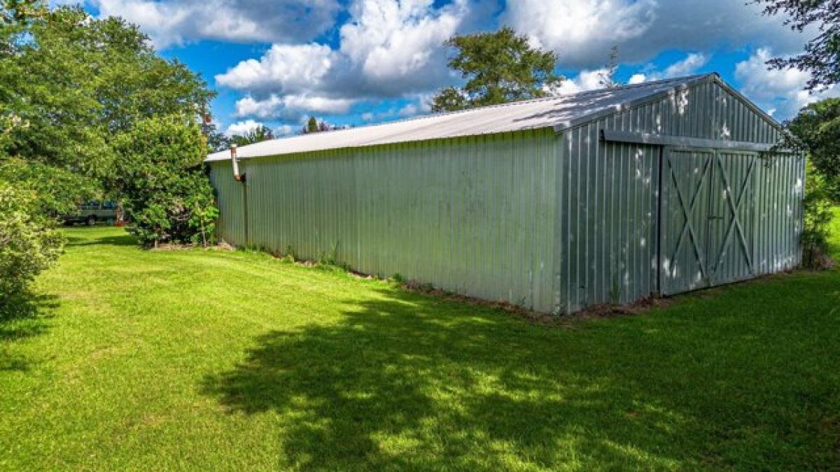 Picture of Home For Sale in Seminary, Mississippi, United States