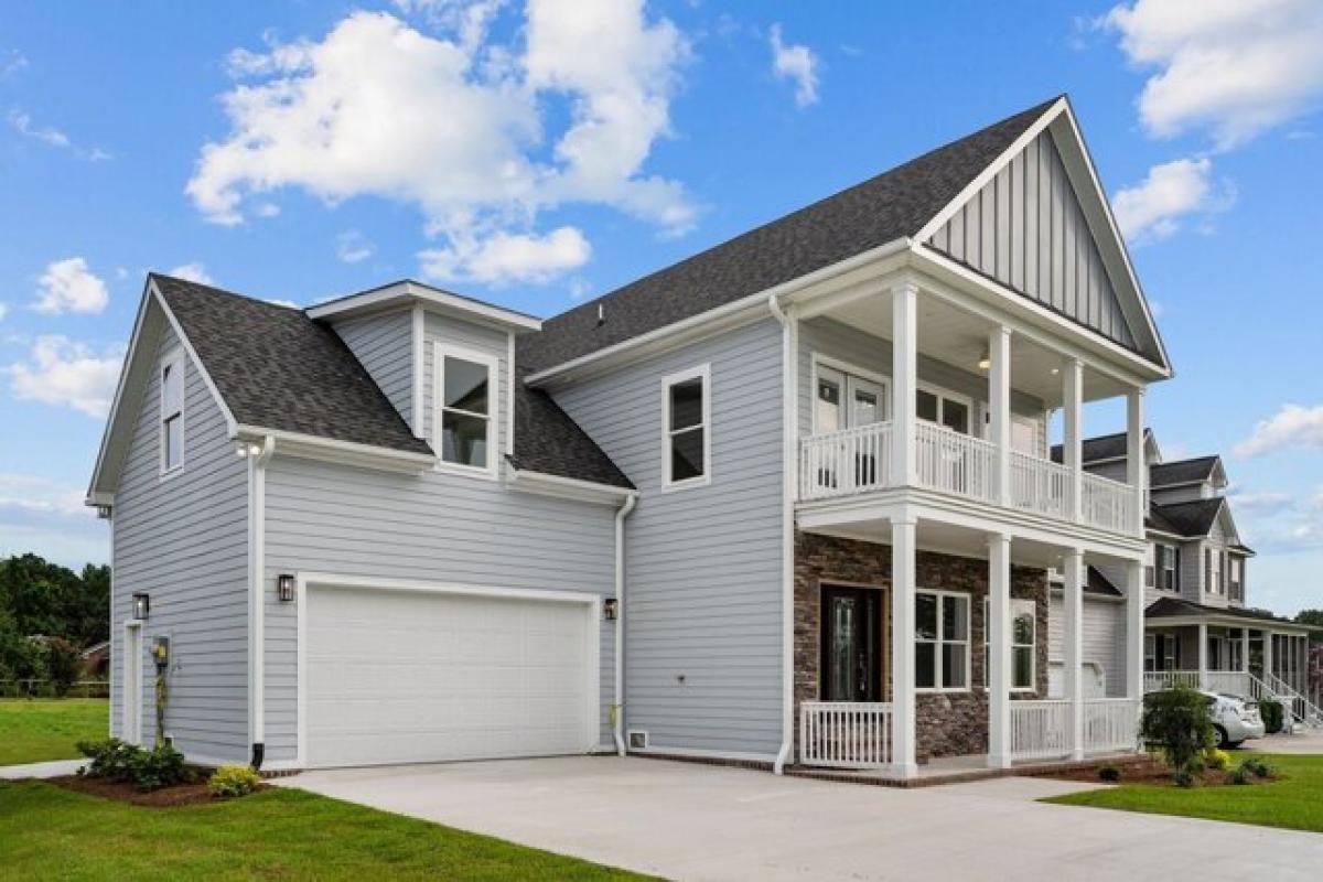 Picture of Home For Sale in Sneads Ferry, North Carolina, United States