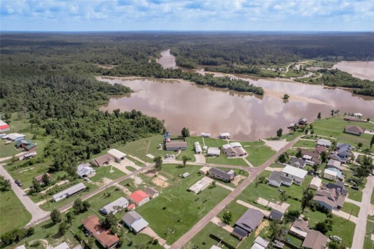 Picture of Residential Land For Sale in Onalaska, Texas, United States