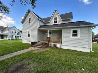 Home For Sale in Braymer, Missouri