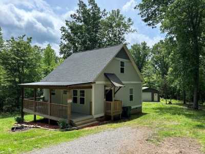 Home For Sale in Blacksburg, South Carolina